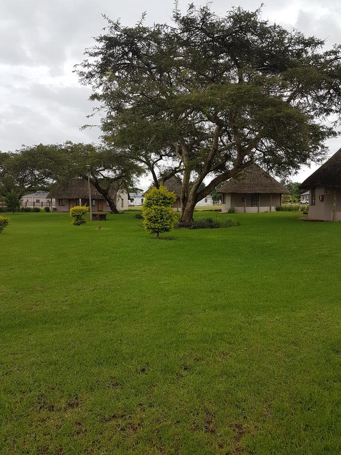 Noma-Nini Lodge White River Exterior photo
